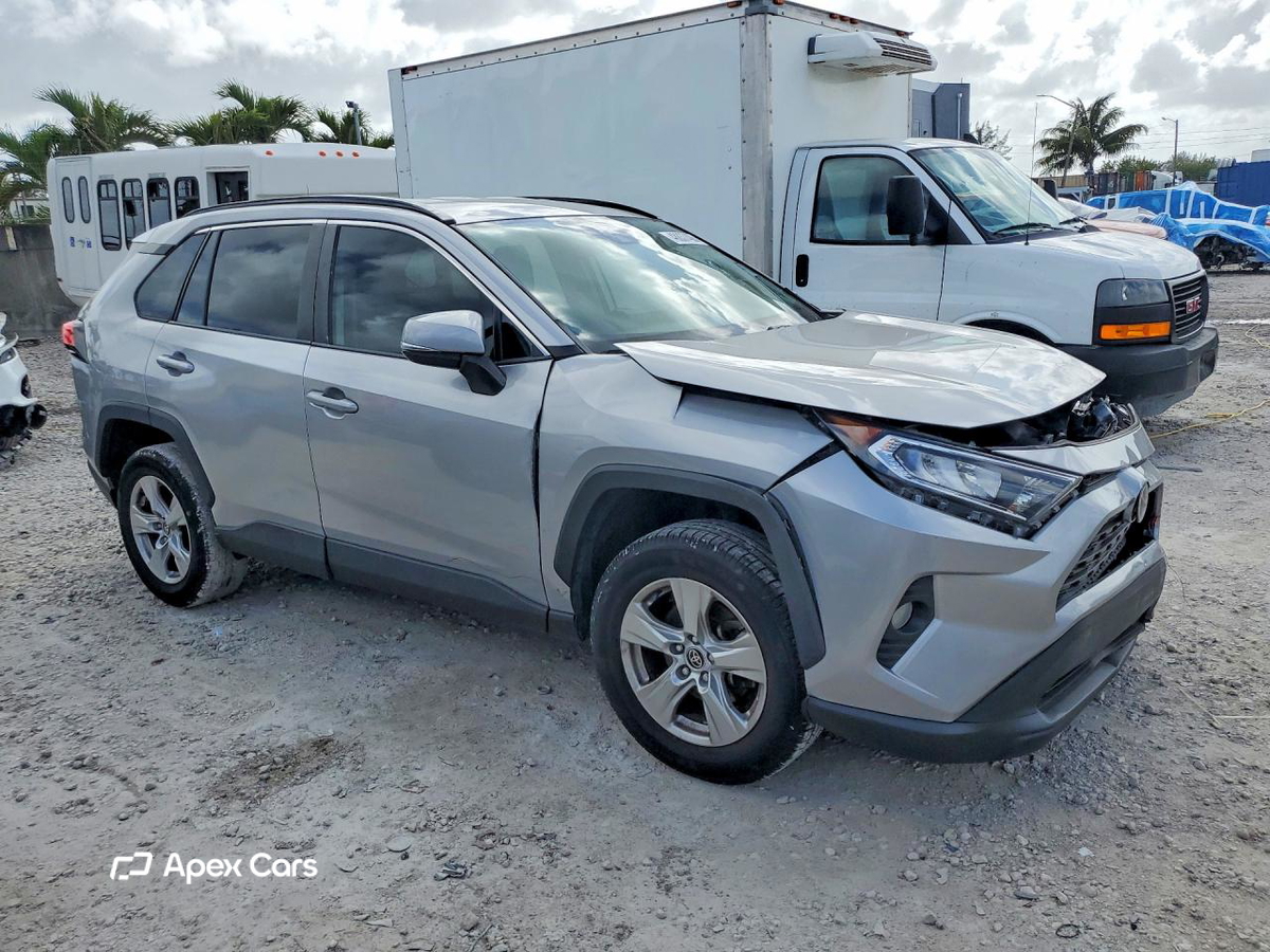 Toyota RAV 4 2021