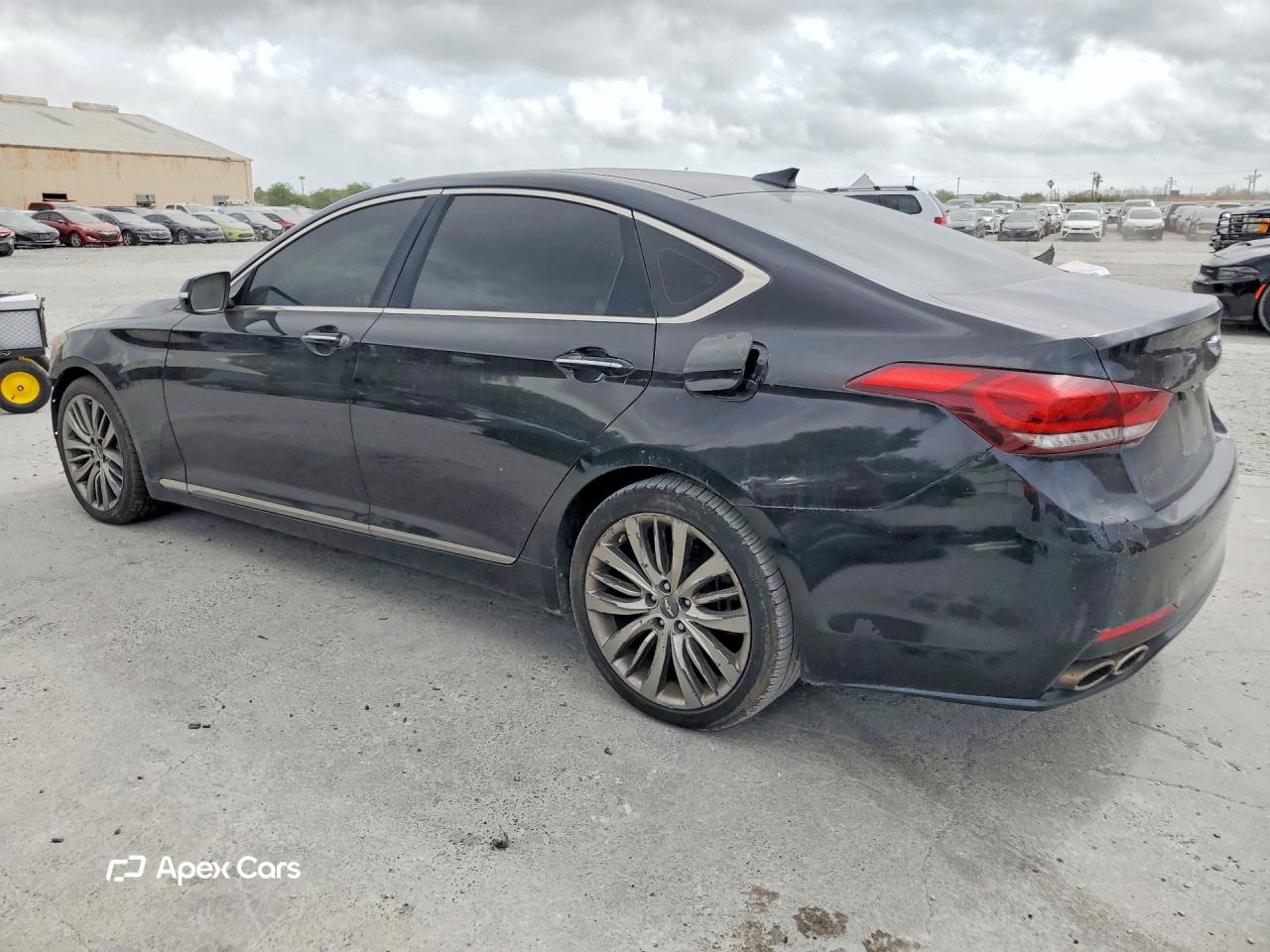 Hyundai Genesis 2015