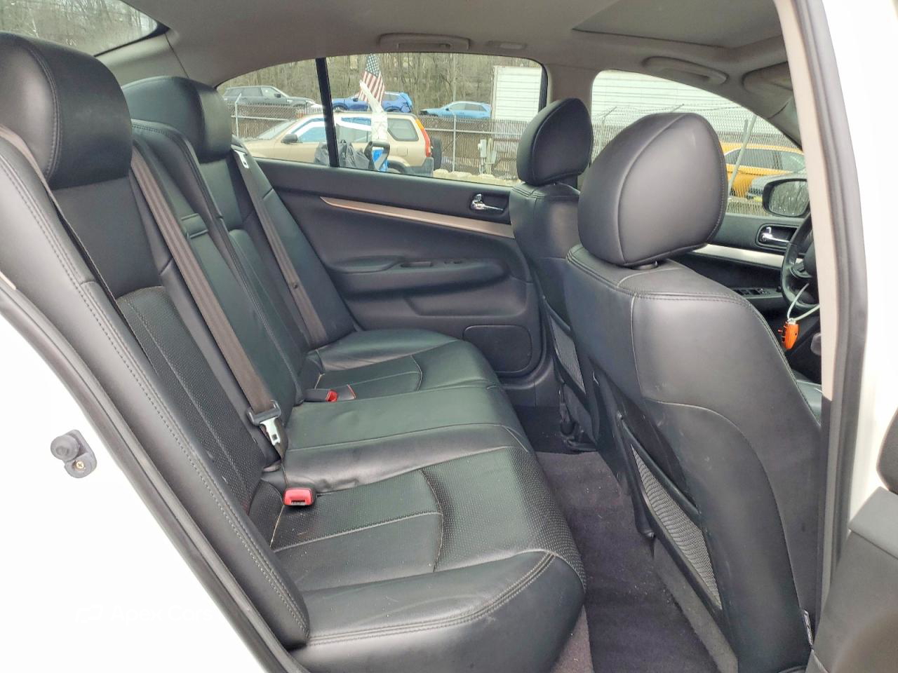Infiniti G 2013
