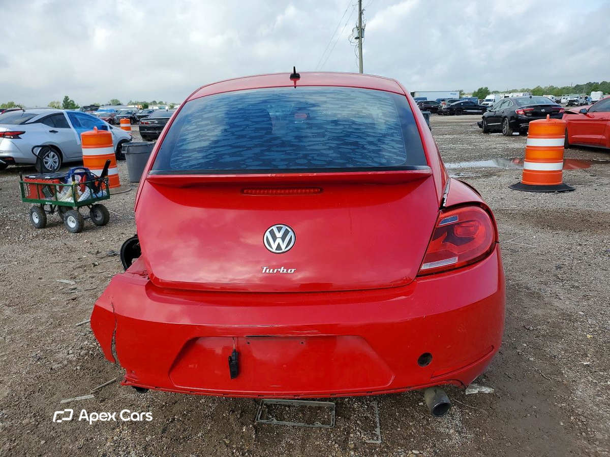 Volkswagen Beetle 2012