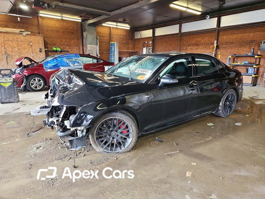 Audi A4 2018 - Image 1 of 12