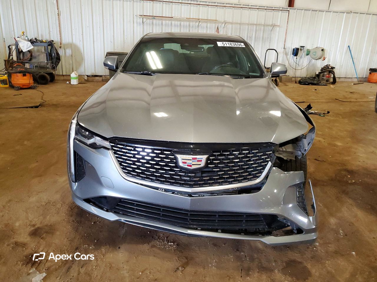 Cadillac CT4 2020