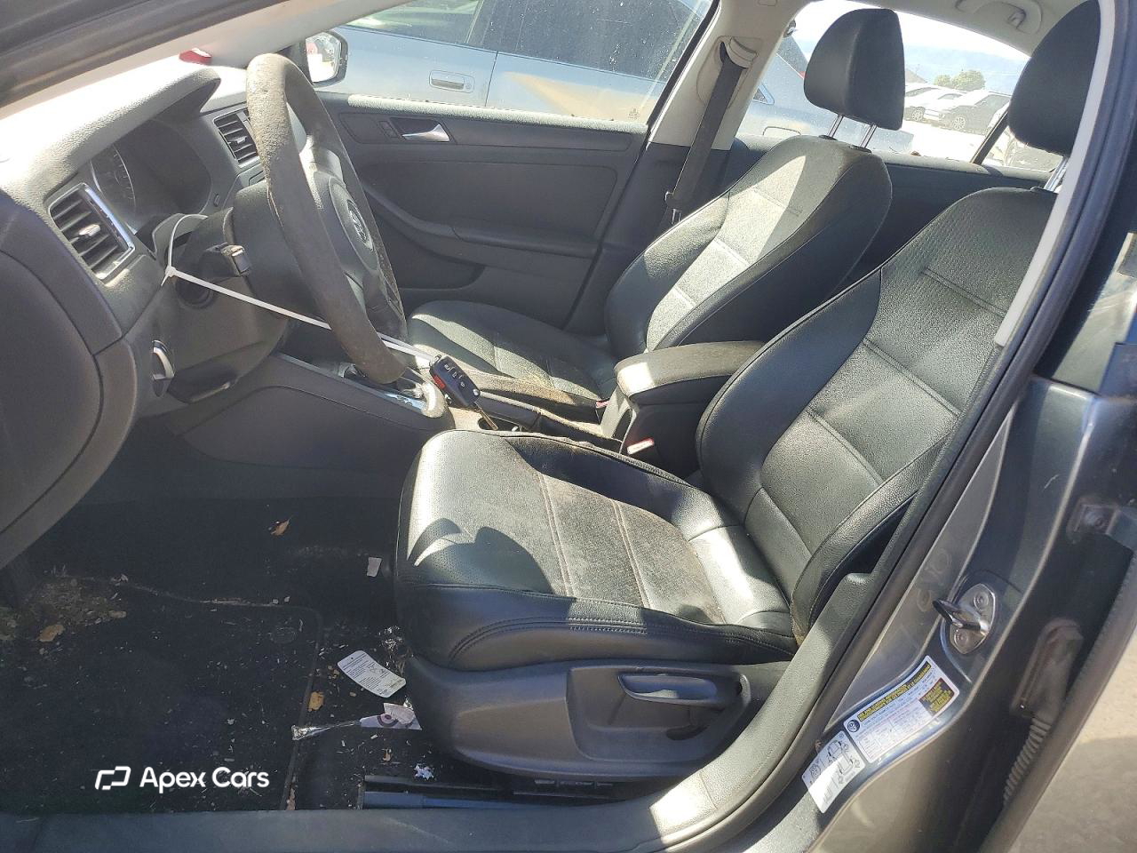 Volkswagen Jetta 2012