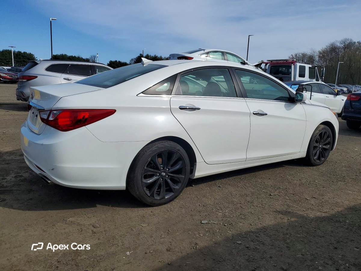 Hyundai Sonata 2013