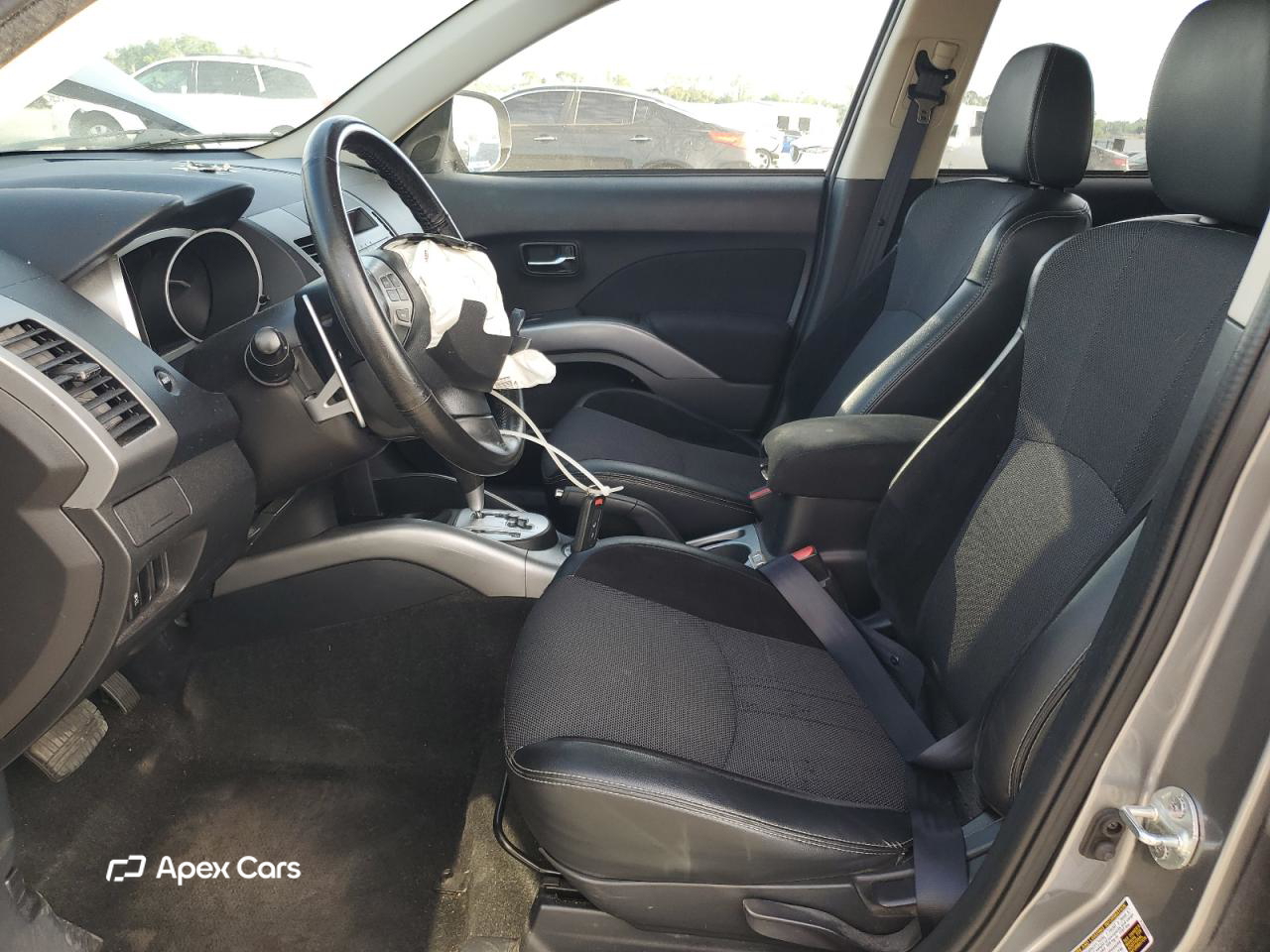 Mitsubishi Outlander 2013