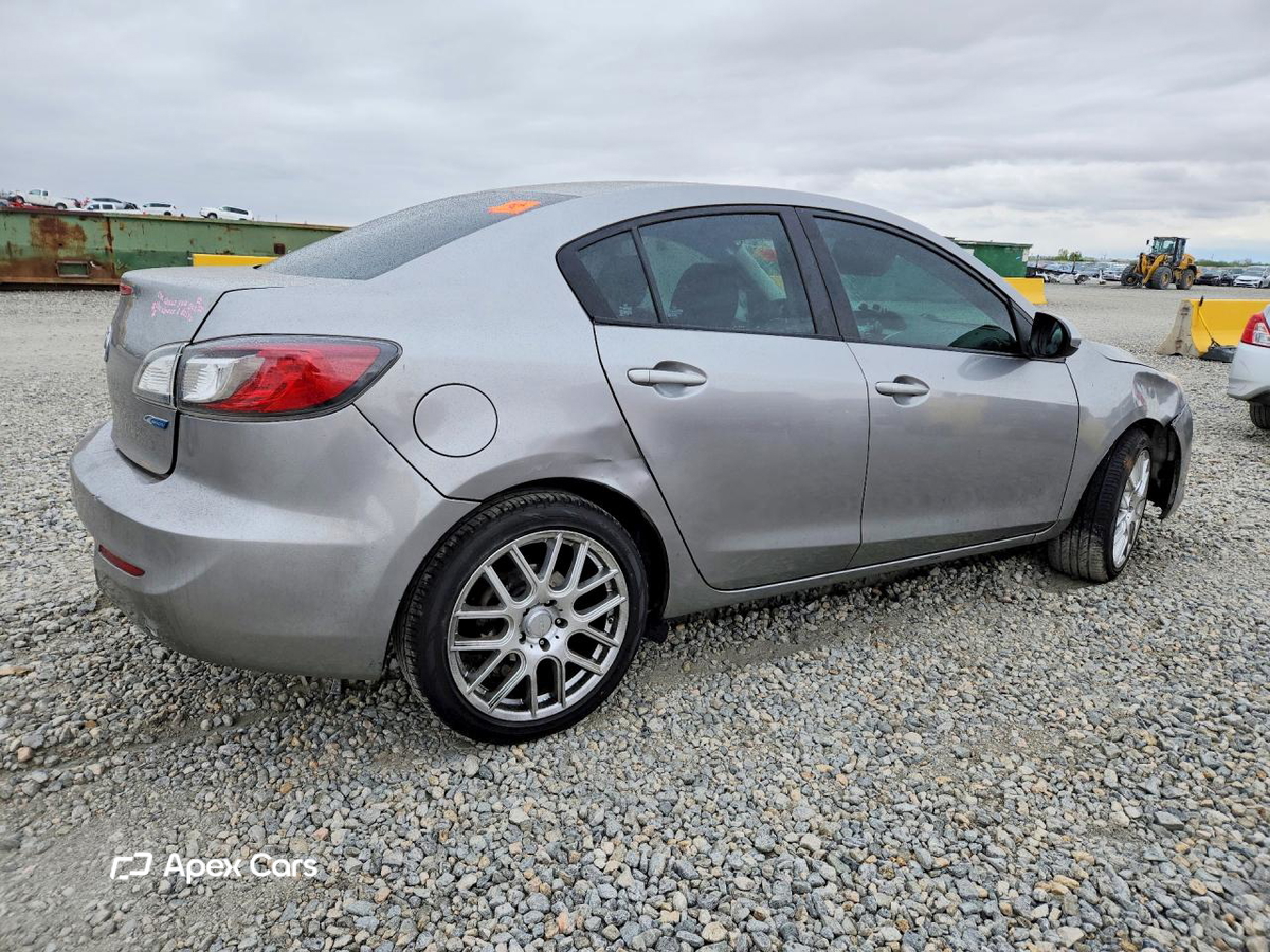Mazda 3 2013