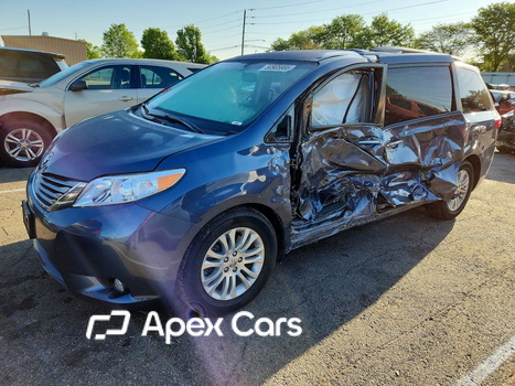Toyota Sienna 2017 - Image 1 of 14