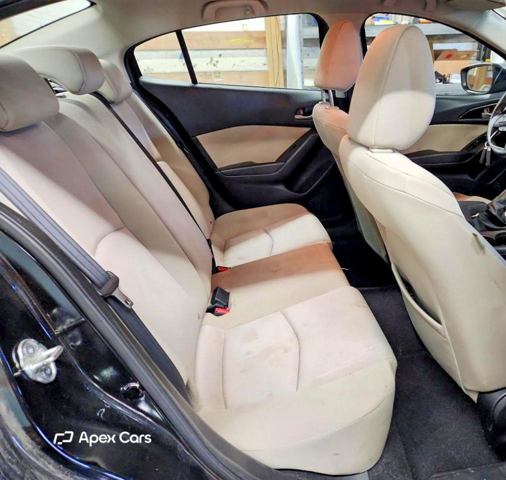 Mazda 3 2016
