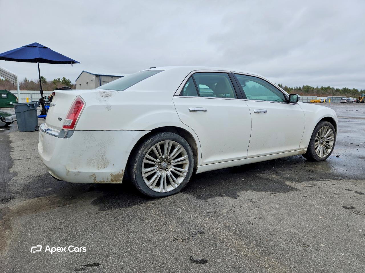 Chrysler 300 2011