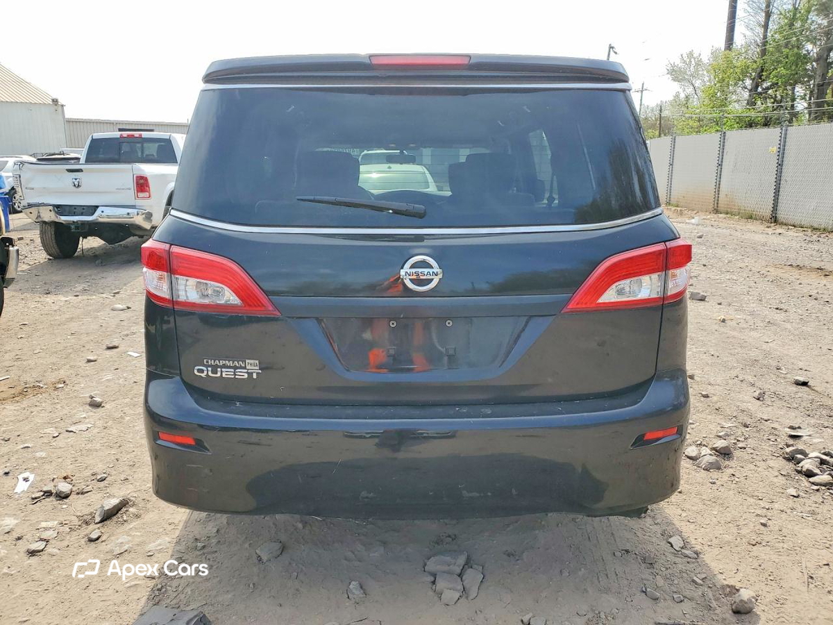 Nissan Quest 2014