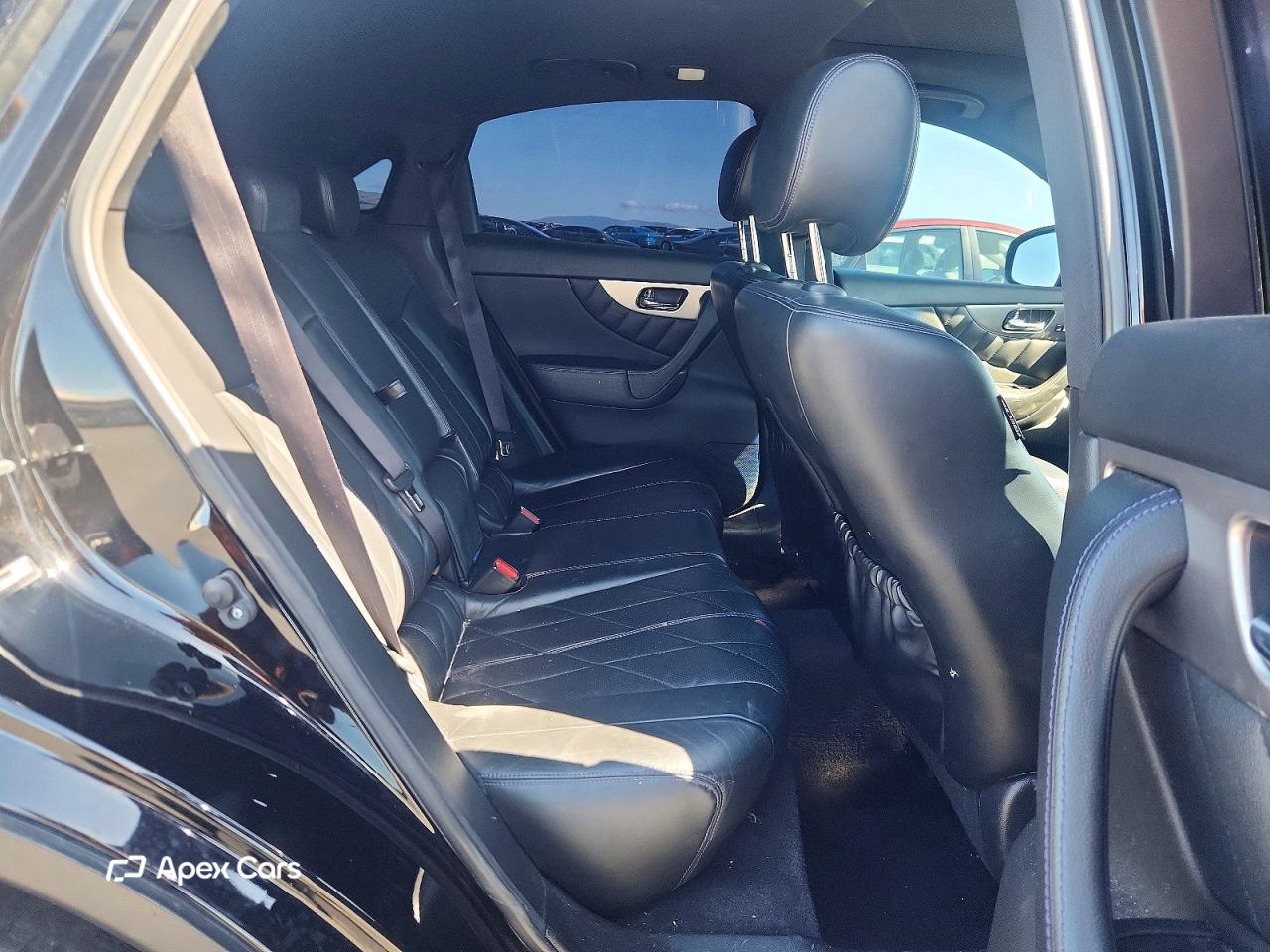 Infiniti QX70 2017