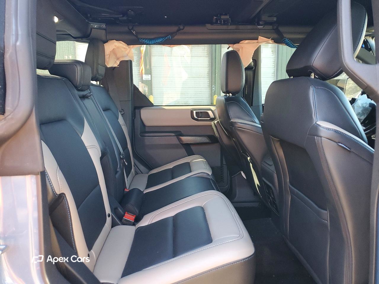 Ford Bronco 2024