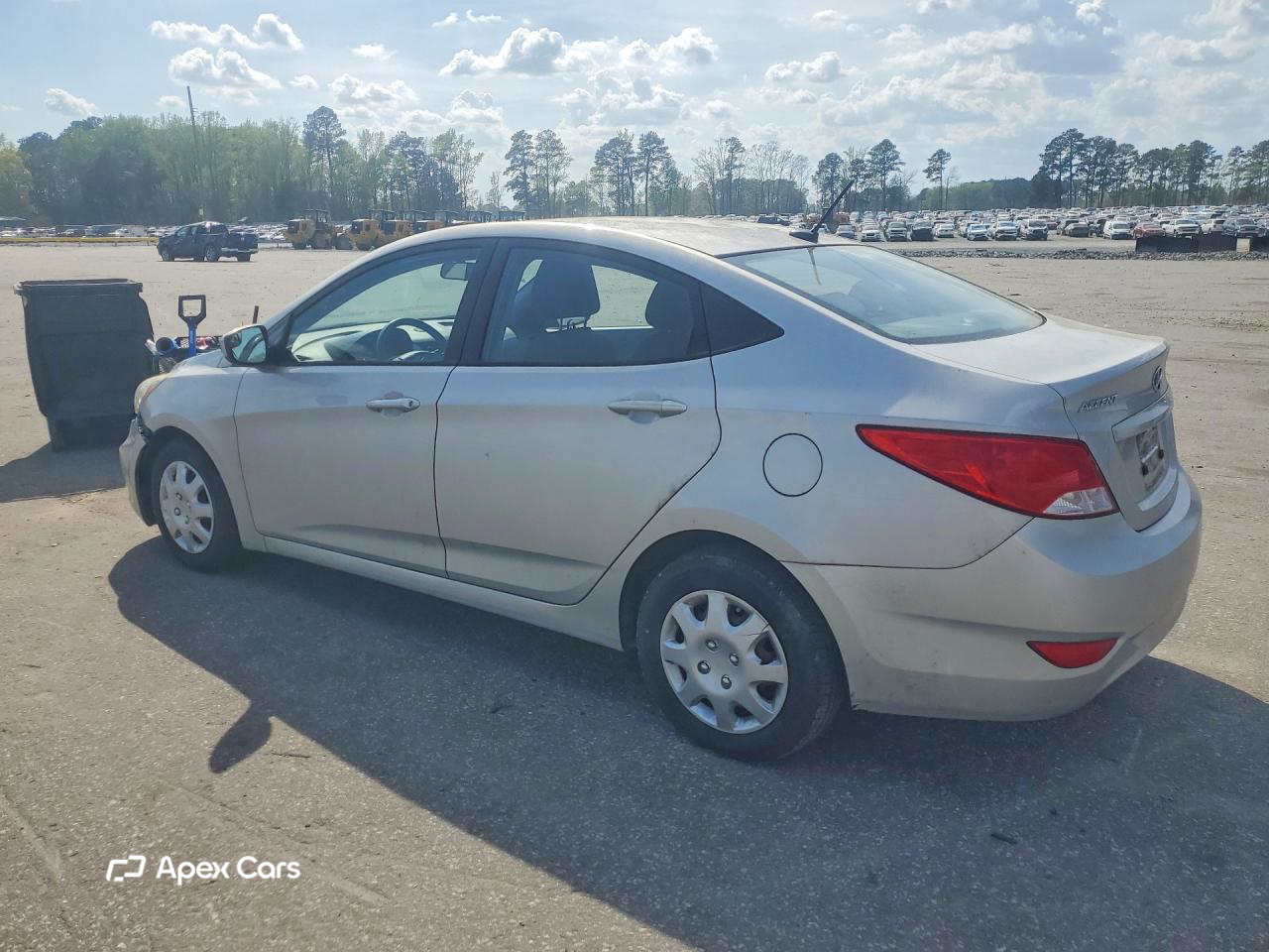 Hyundai Accent 2015