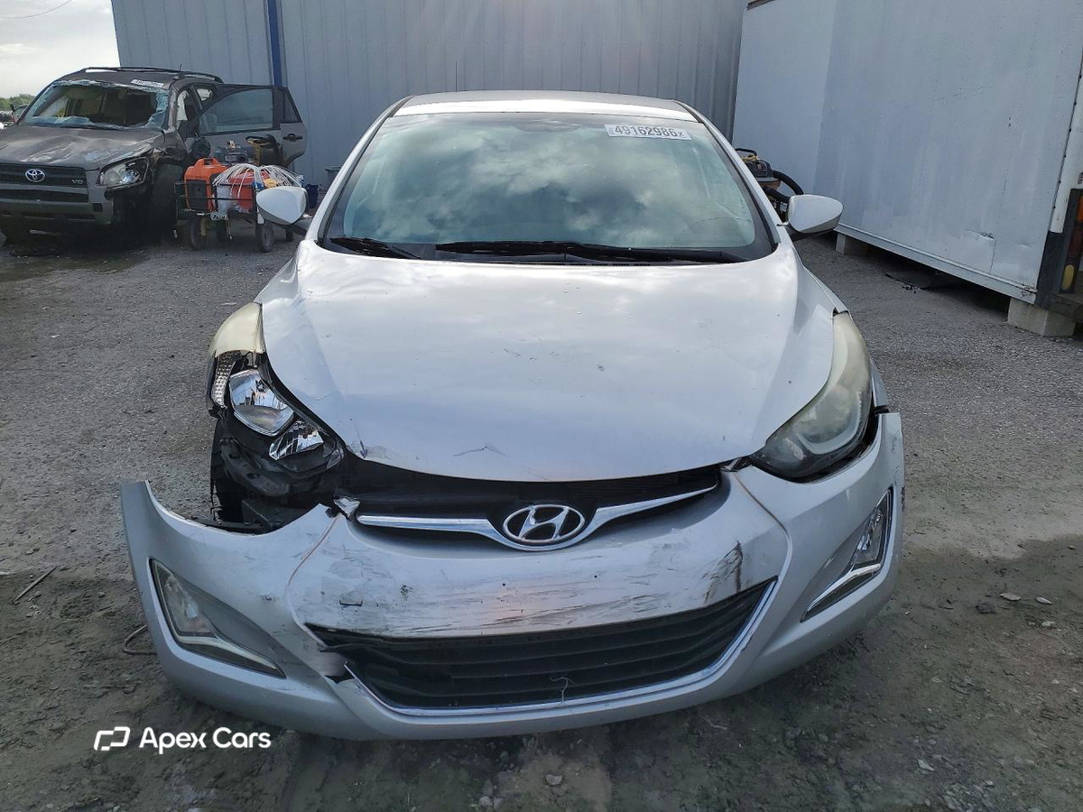 Hyundai Elantra 2015