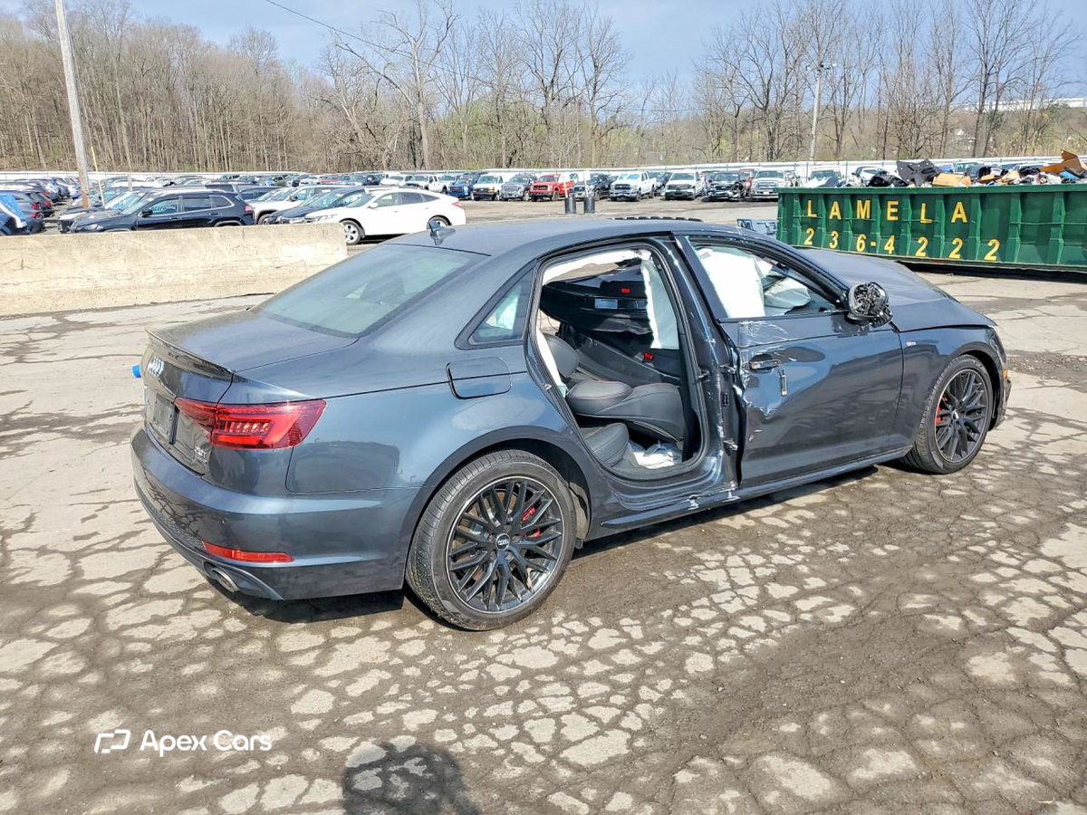 Audi A4 2018