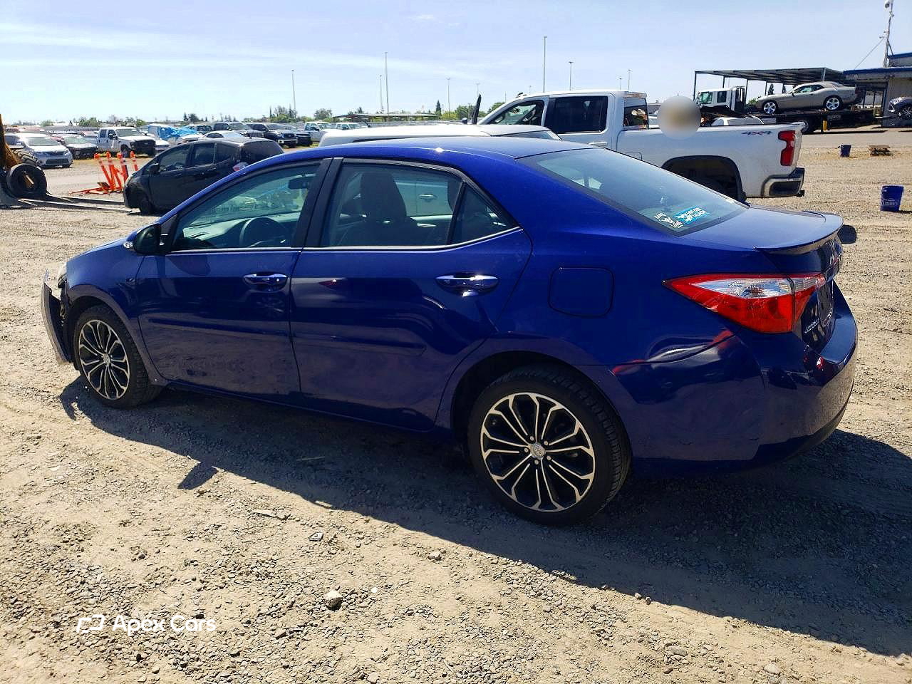 Toyota Corolla 2015