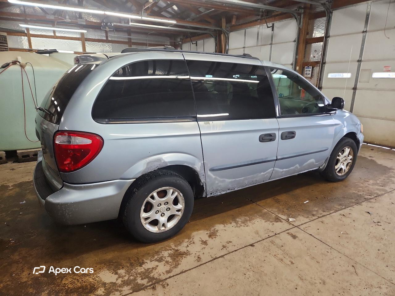 Dodge Caravan 2003