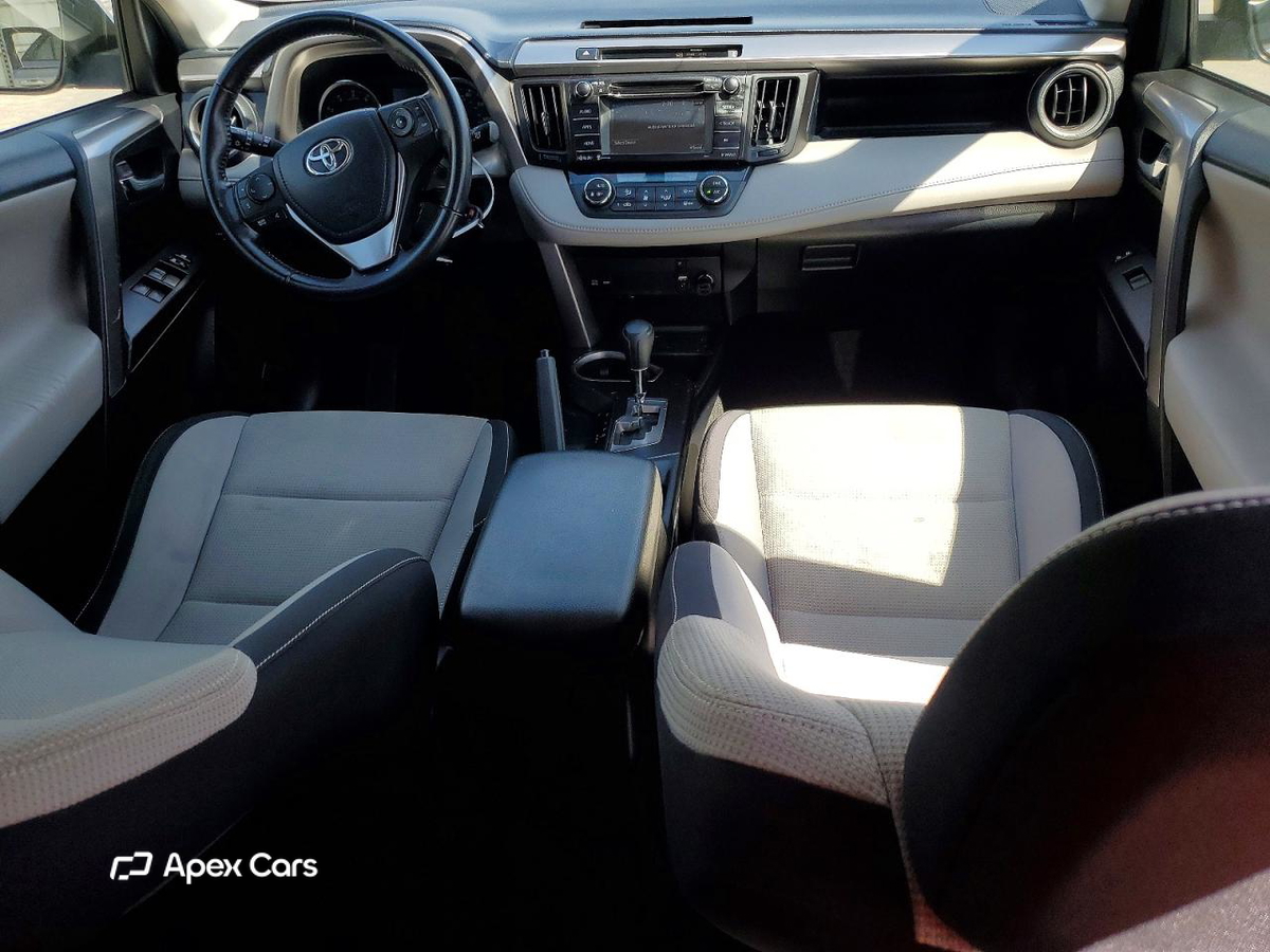 Toyota RAV 4 2016