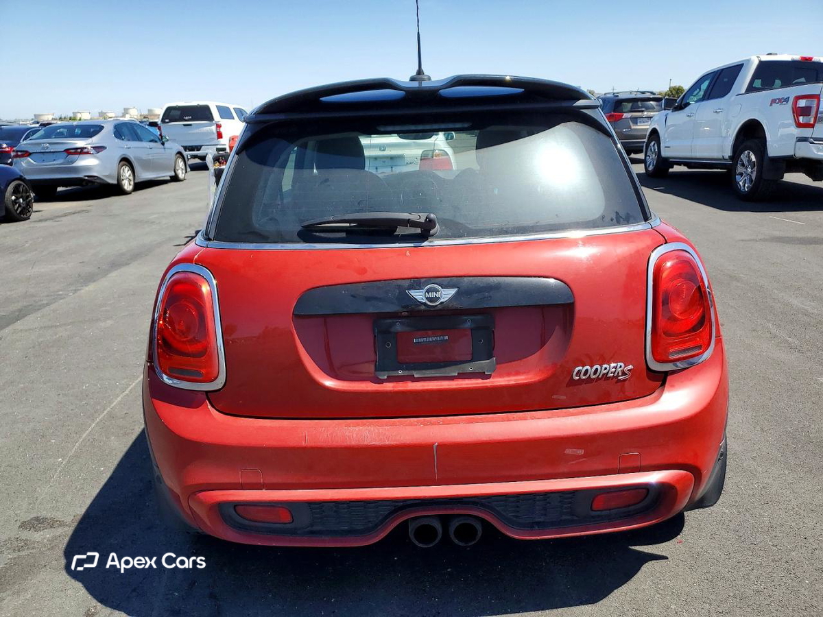 MINI Cooper 2018