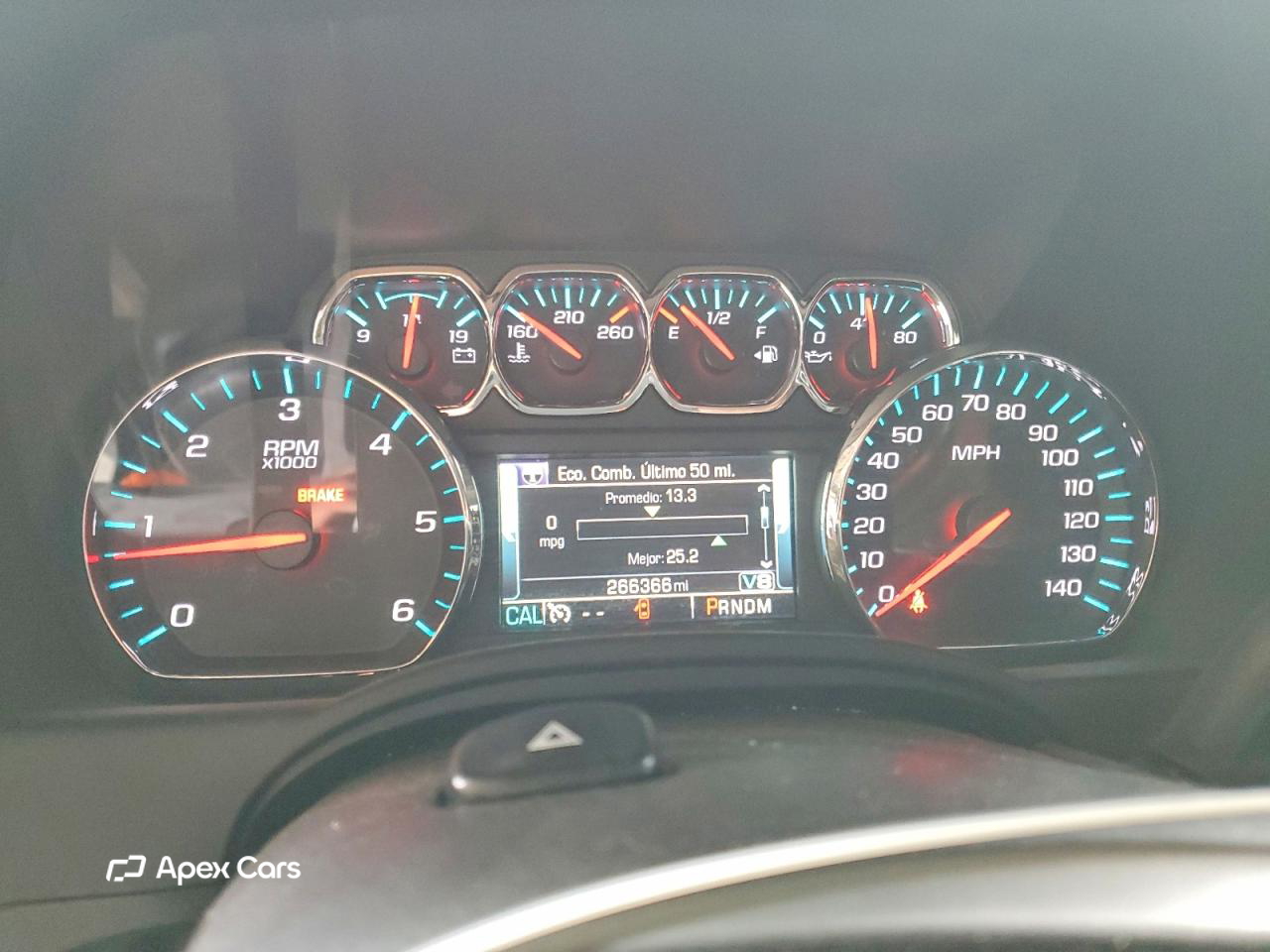 Chevrolet Suburban 2015