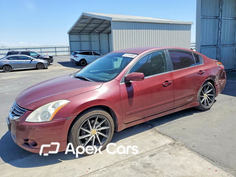 Nissan Altima 2012 - Image 1 of 12