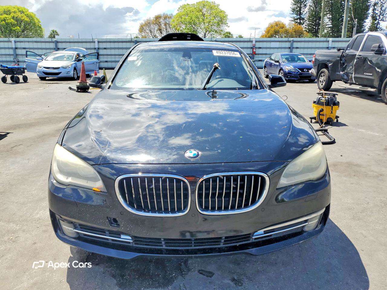 BMW Series 7 2015