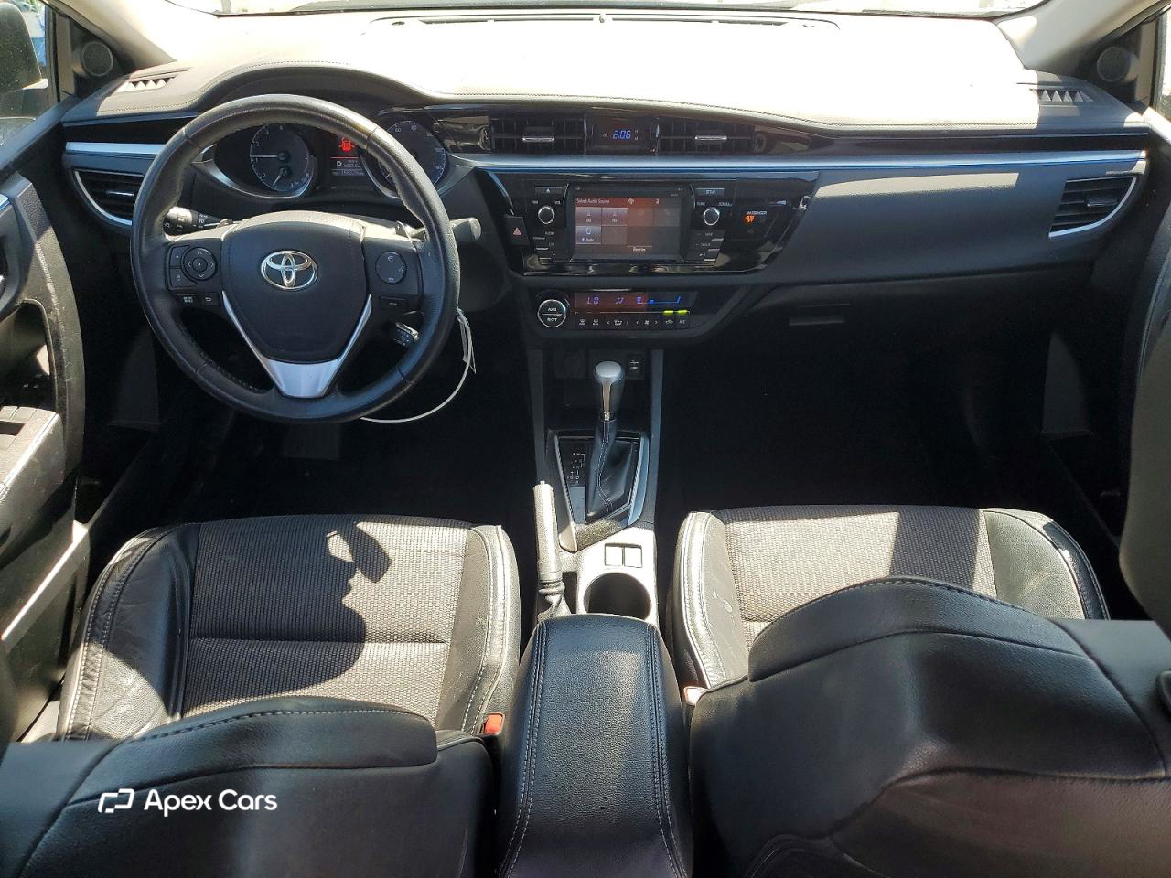 Toyota Corolla 2015