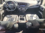 Chrysler Pacifica 2023