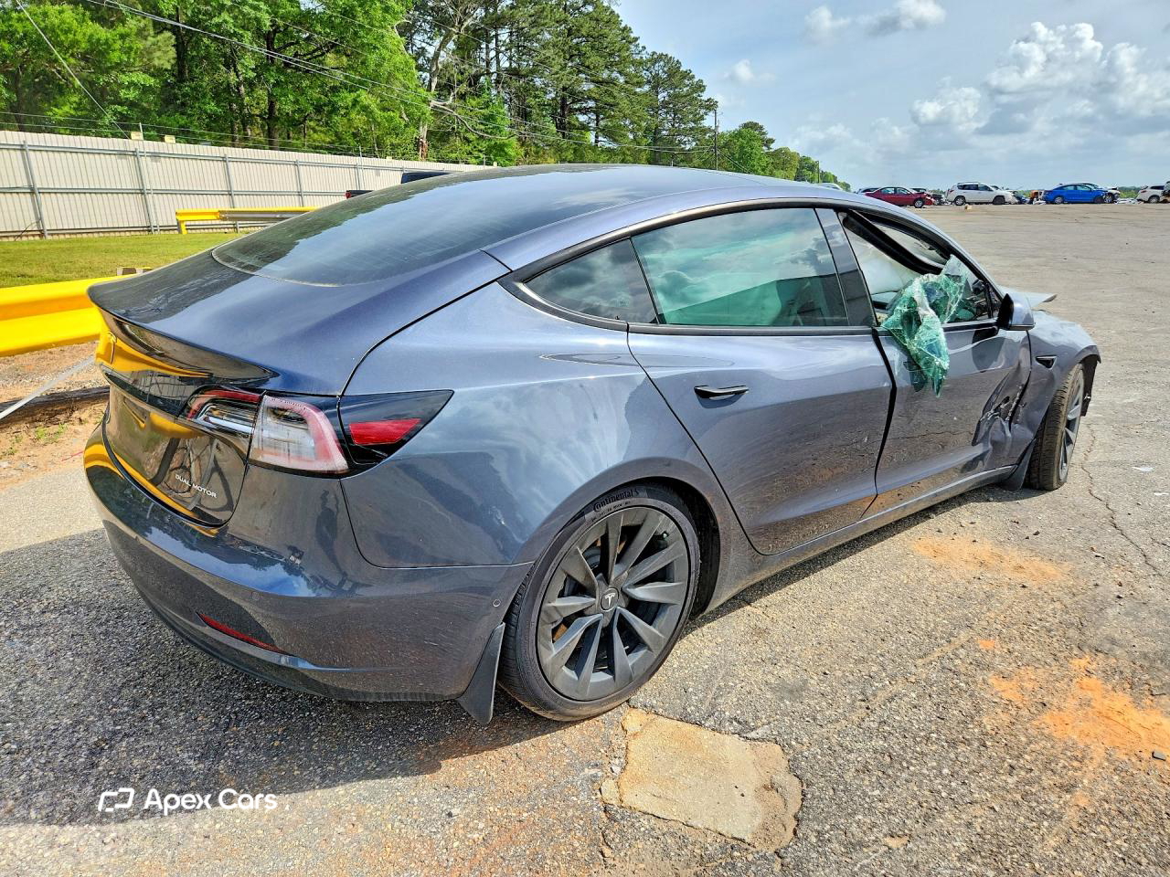 Tesla Model 3 2022