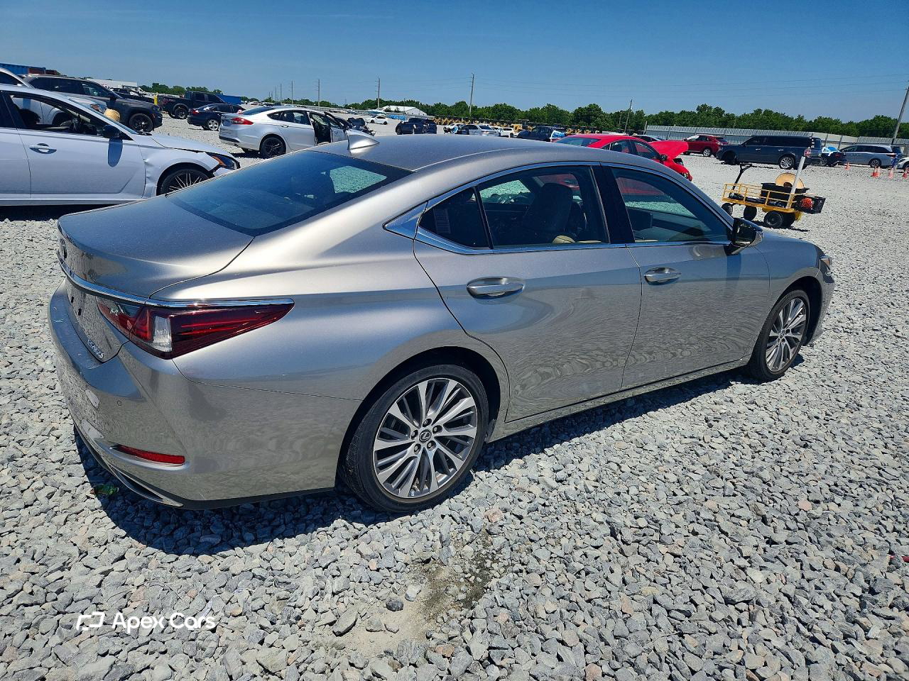 Lexus ES 2019