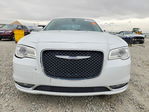 Chrysler 300 2017