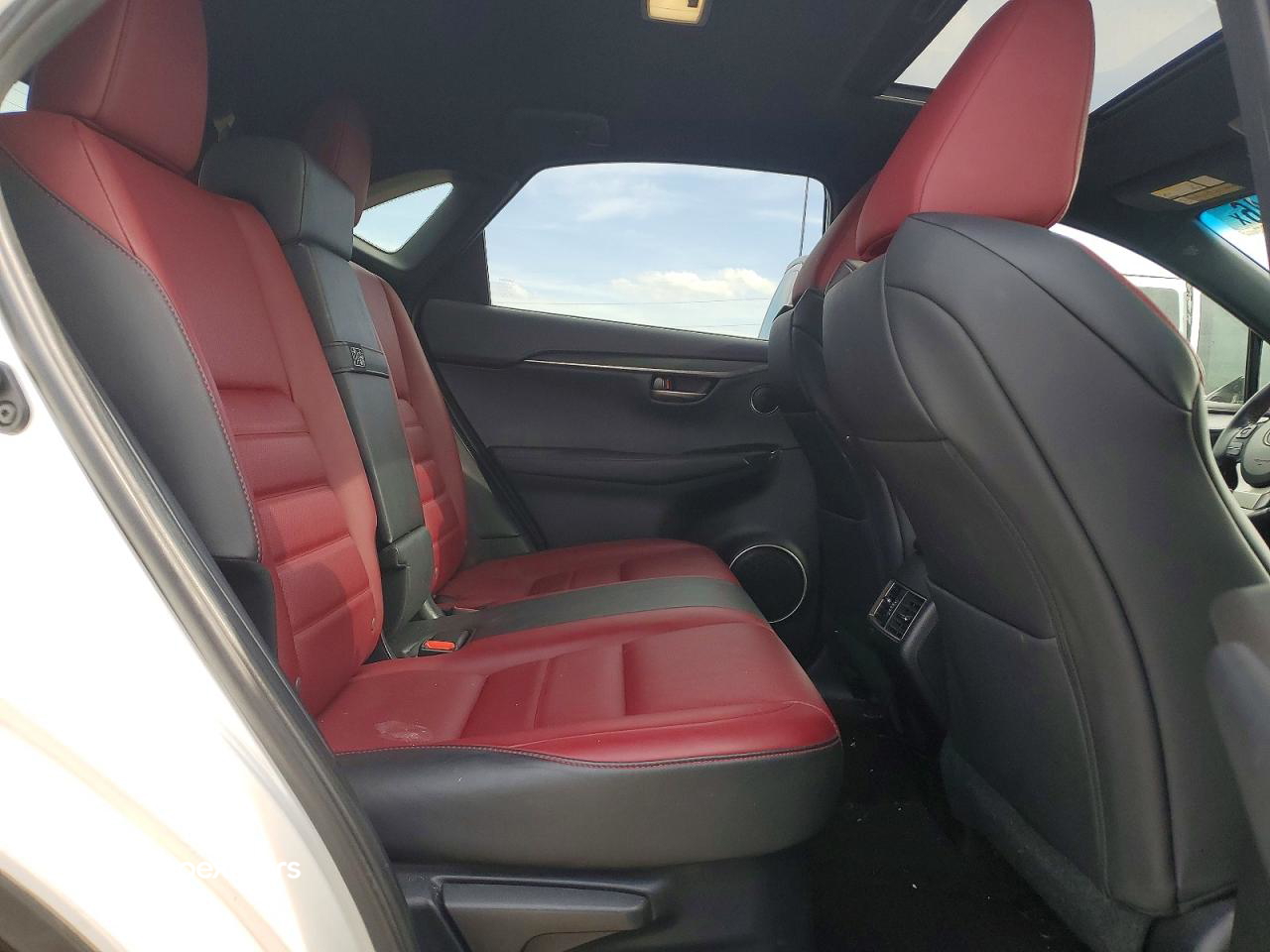 Lexus NX 2015