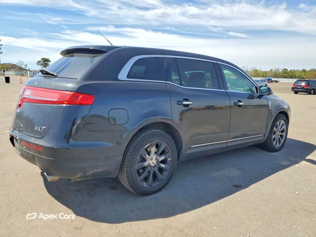 Lincoln MKT 2013