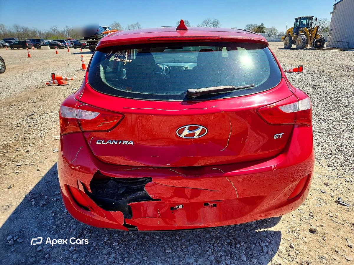 Hyundai Elantra 2013