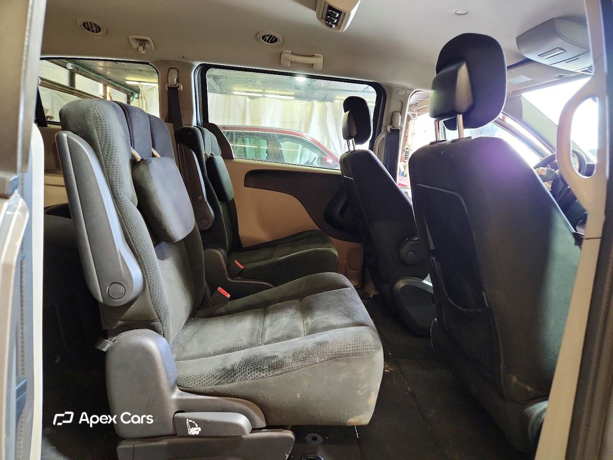 Dodge Caravan 2016