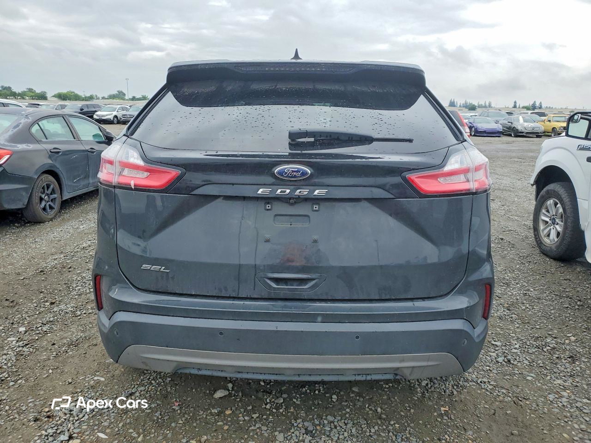 Ford Edge 2021