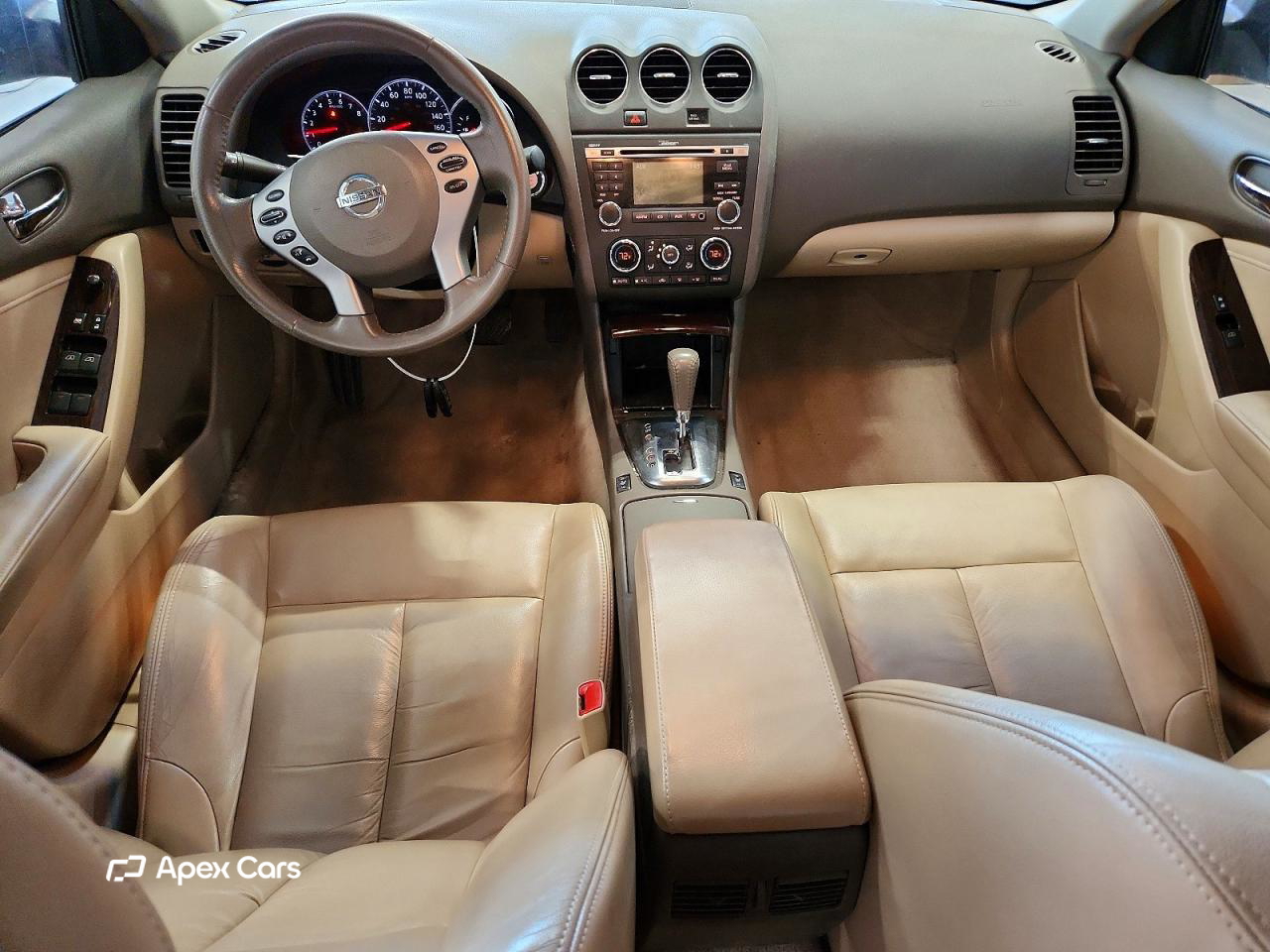 Nissan Altima 2011