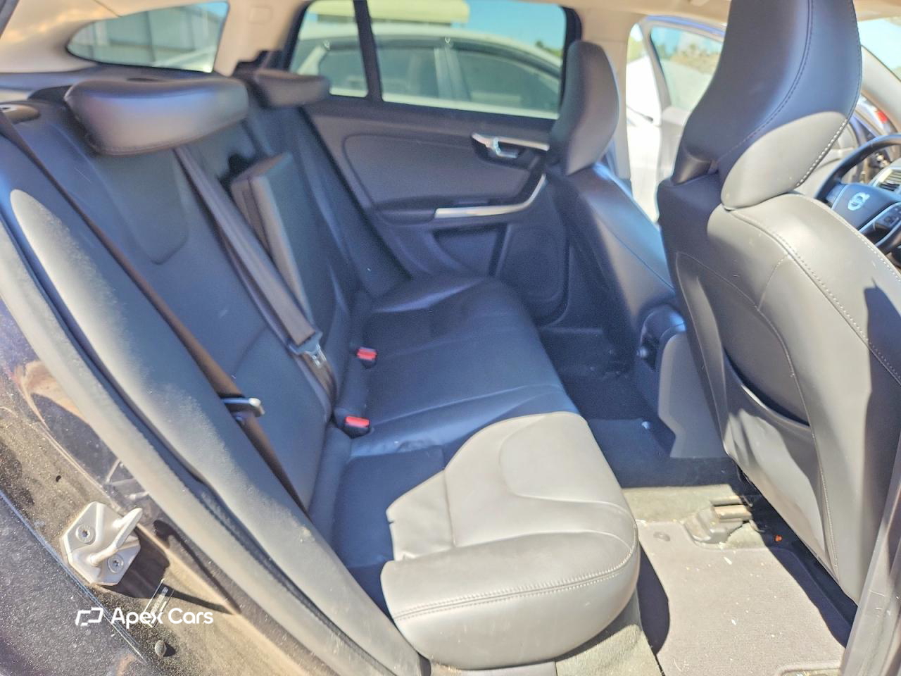 Volvo V60 2016