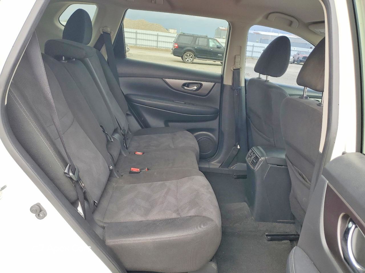 Nissan Rogue 2016