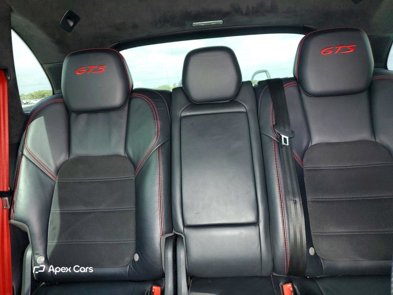 Porsche Cayenne 2016