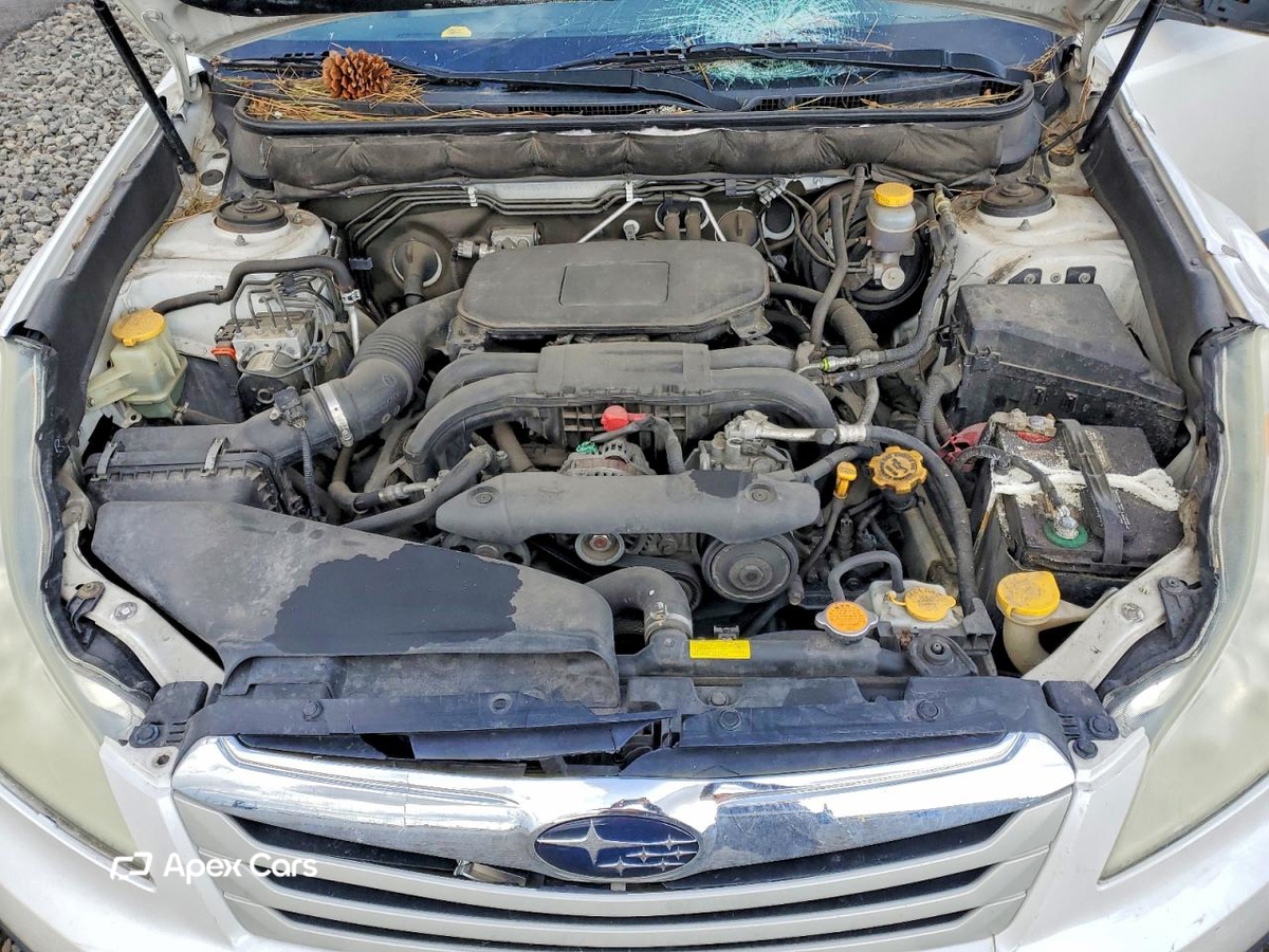 Subaru Outback 2011