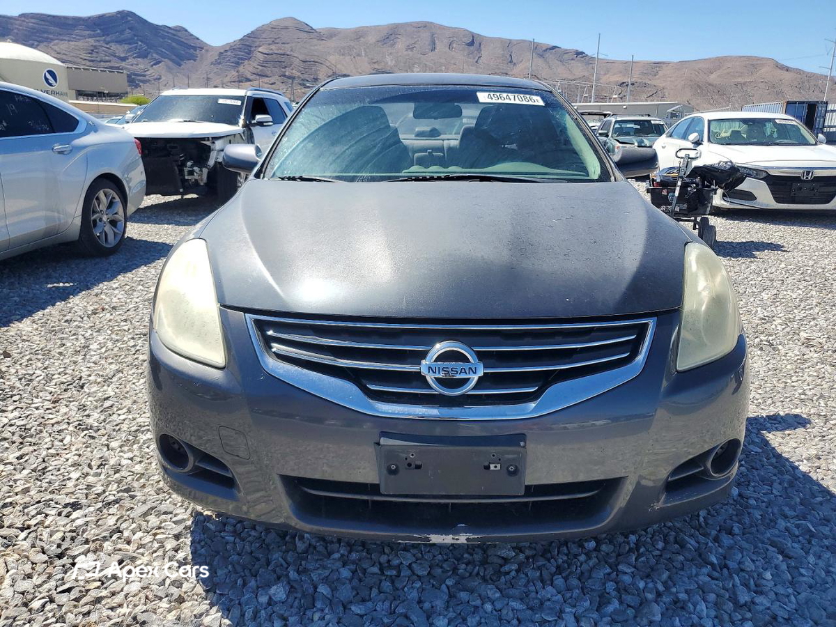 Nissan Altima 2011
