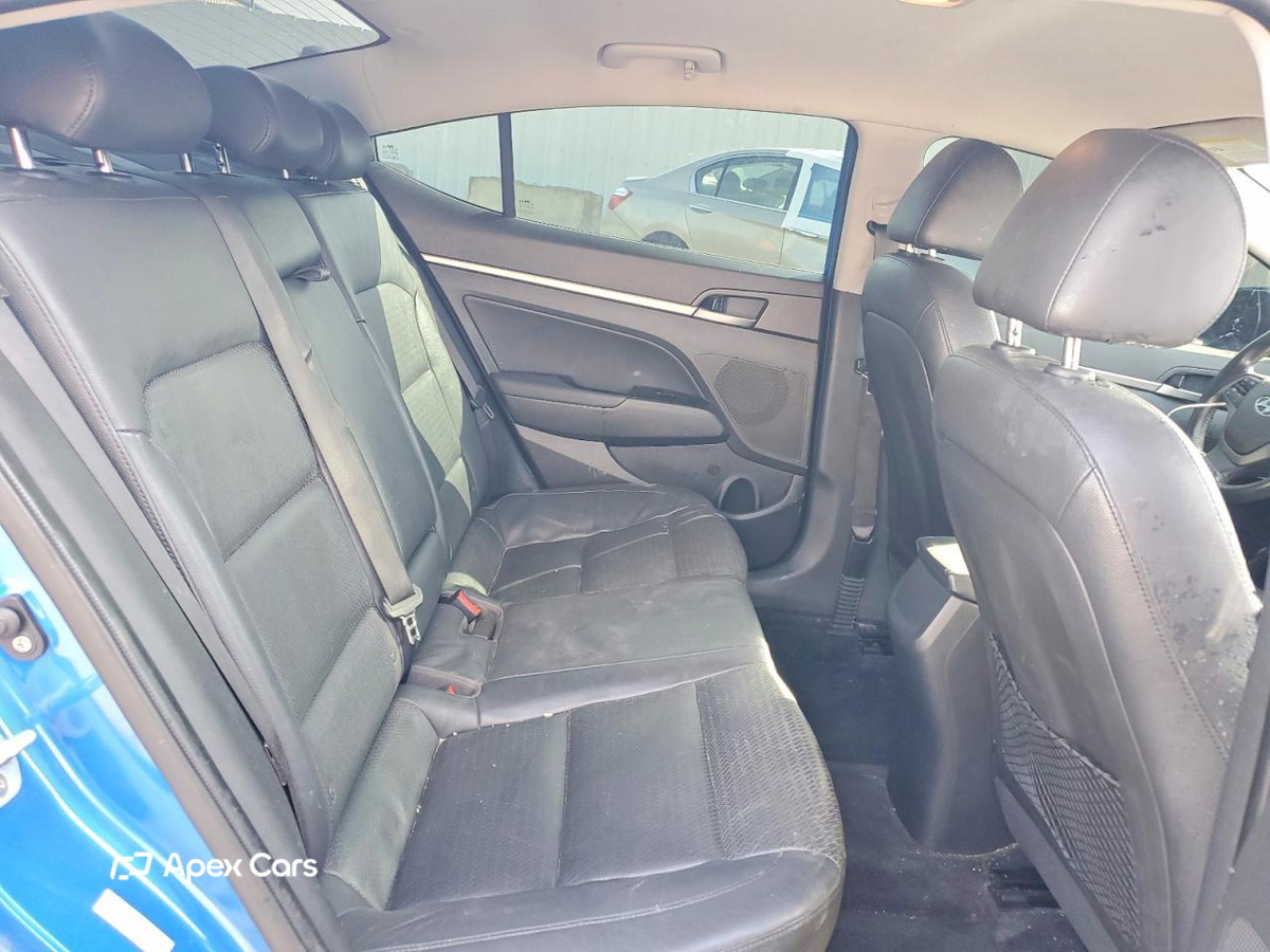 Hyundai Elantra 2017
