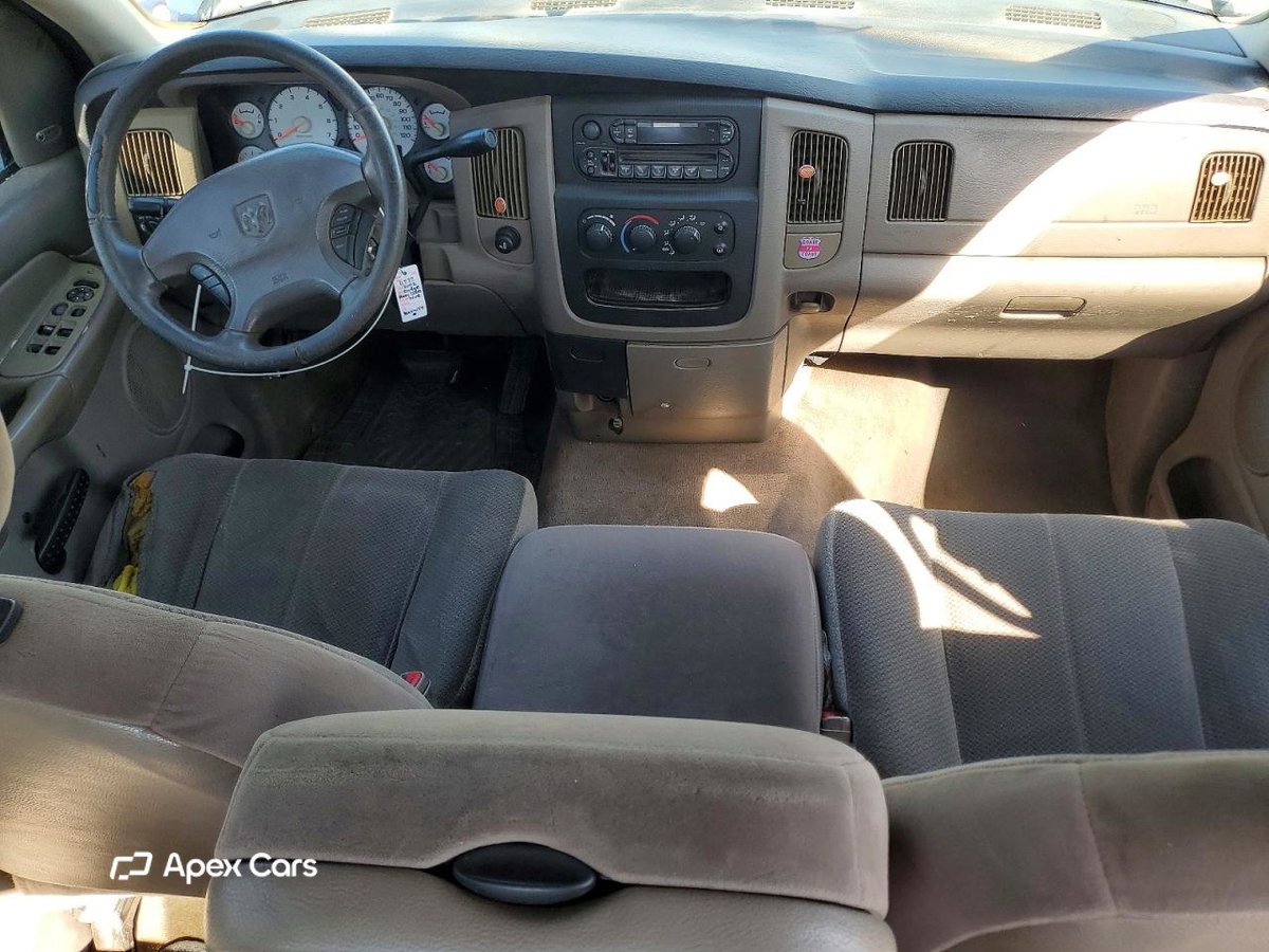 Dodge RAM 2002