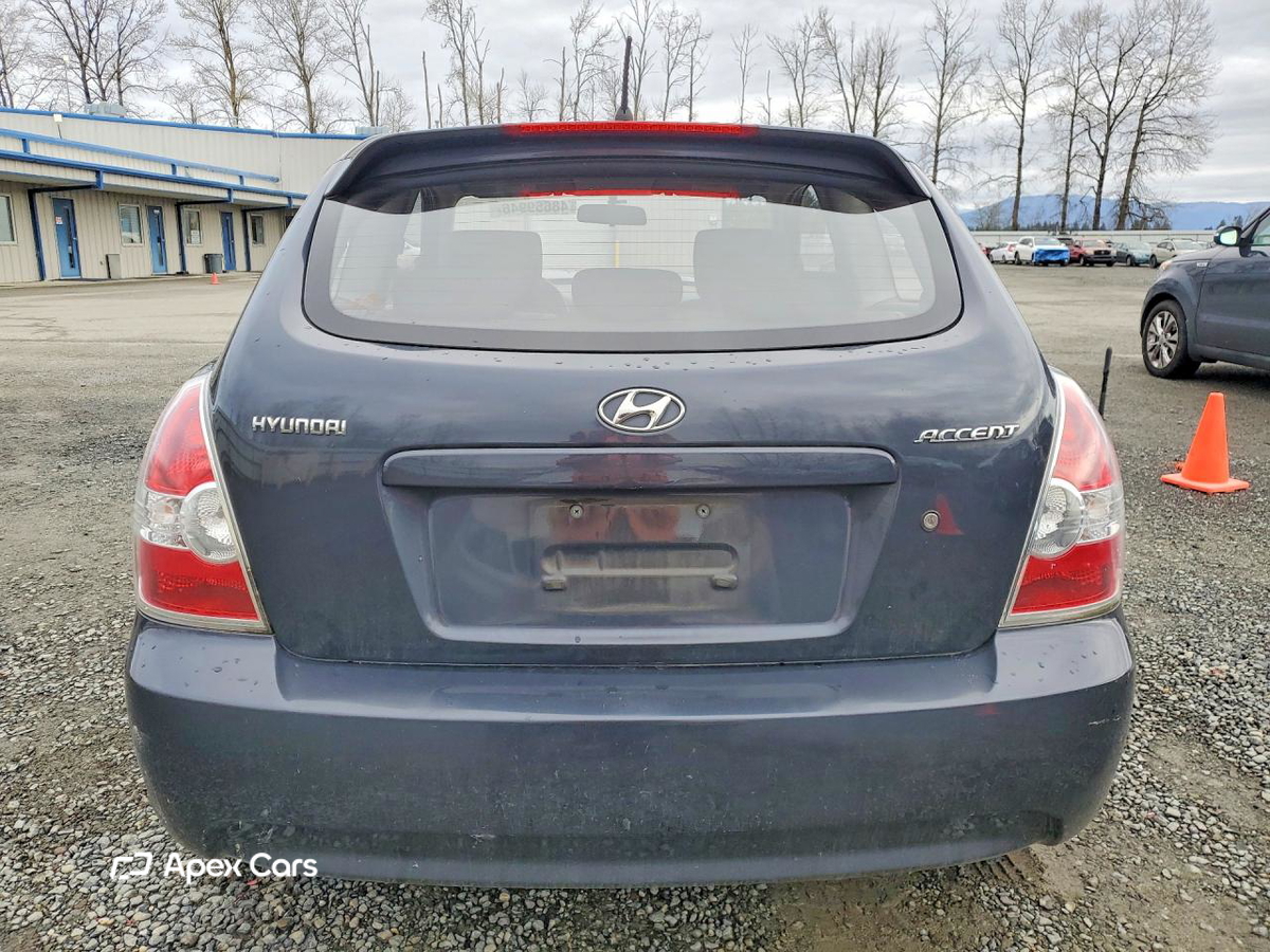 Hyundai Accent 2011