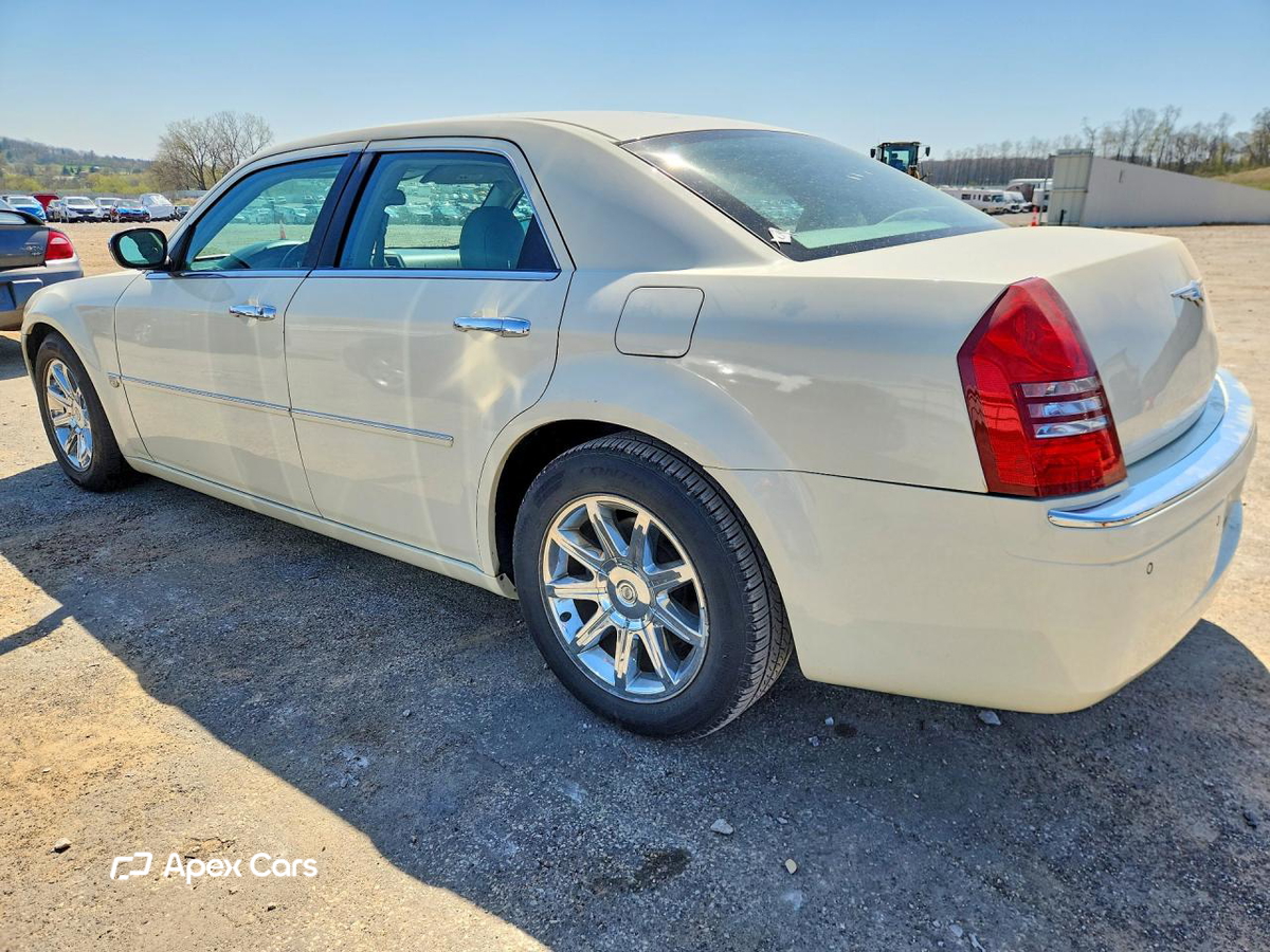Chrysler 300 2005