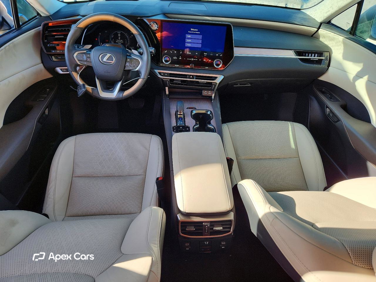 Lexus RX 2024