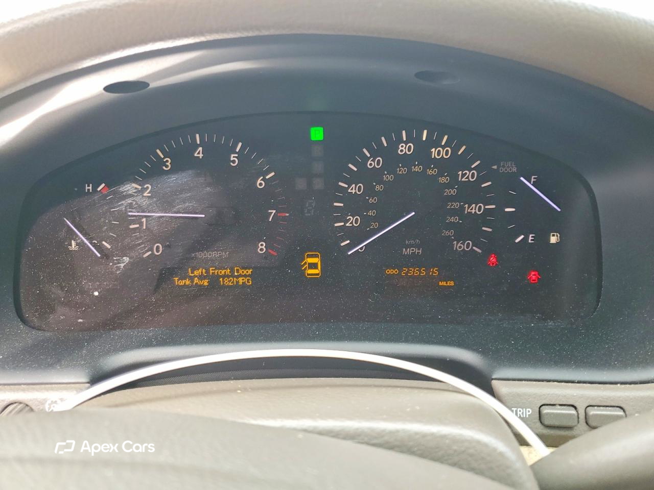 Lexus LS 2004