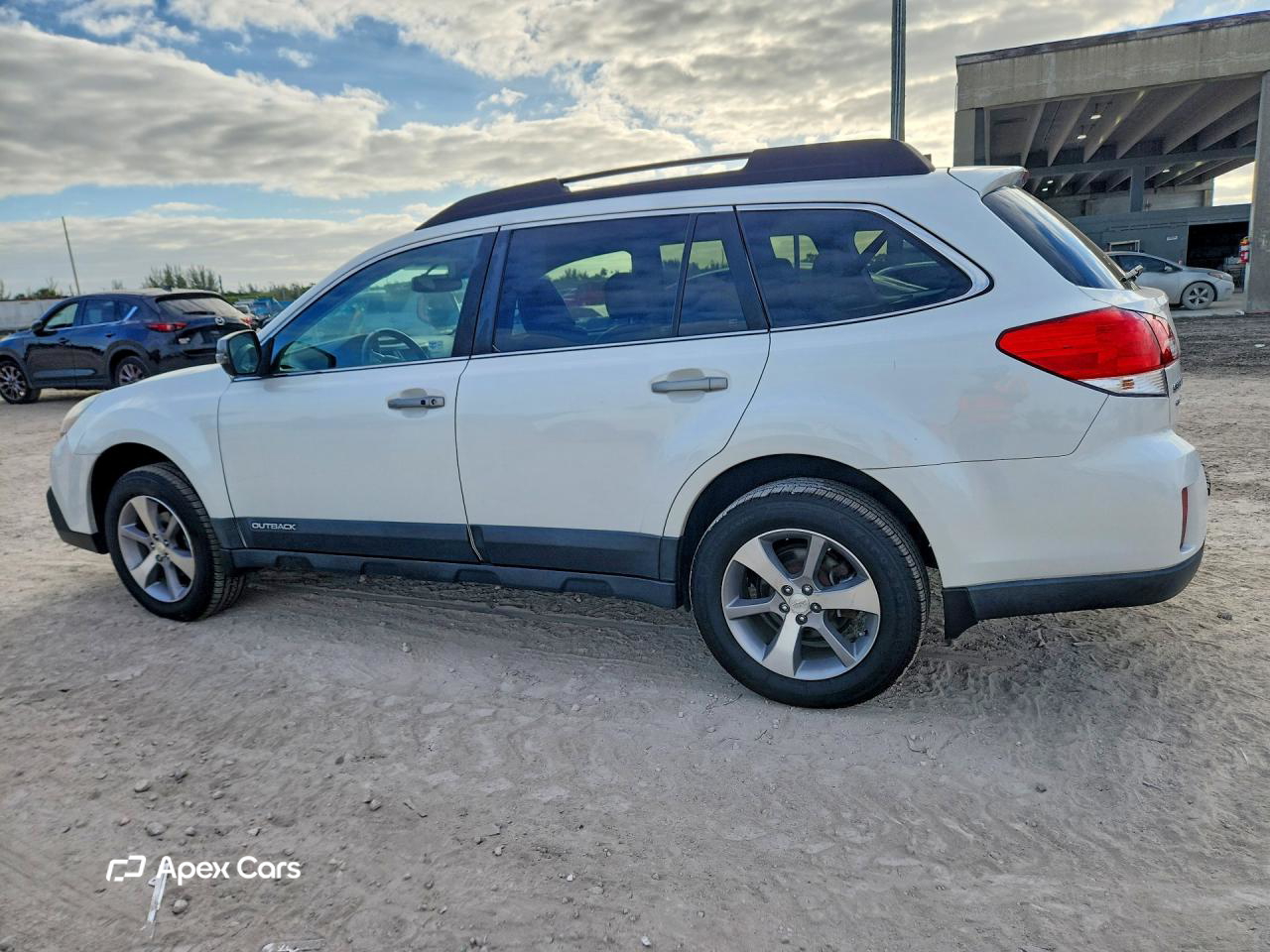 Subaru Outback 2013