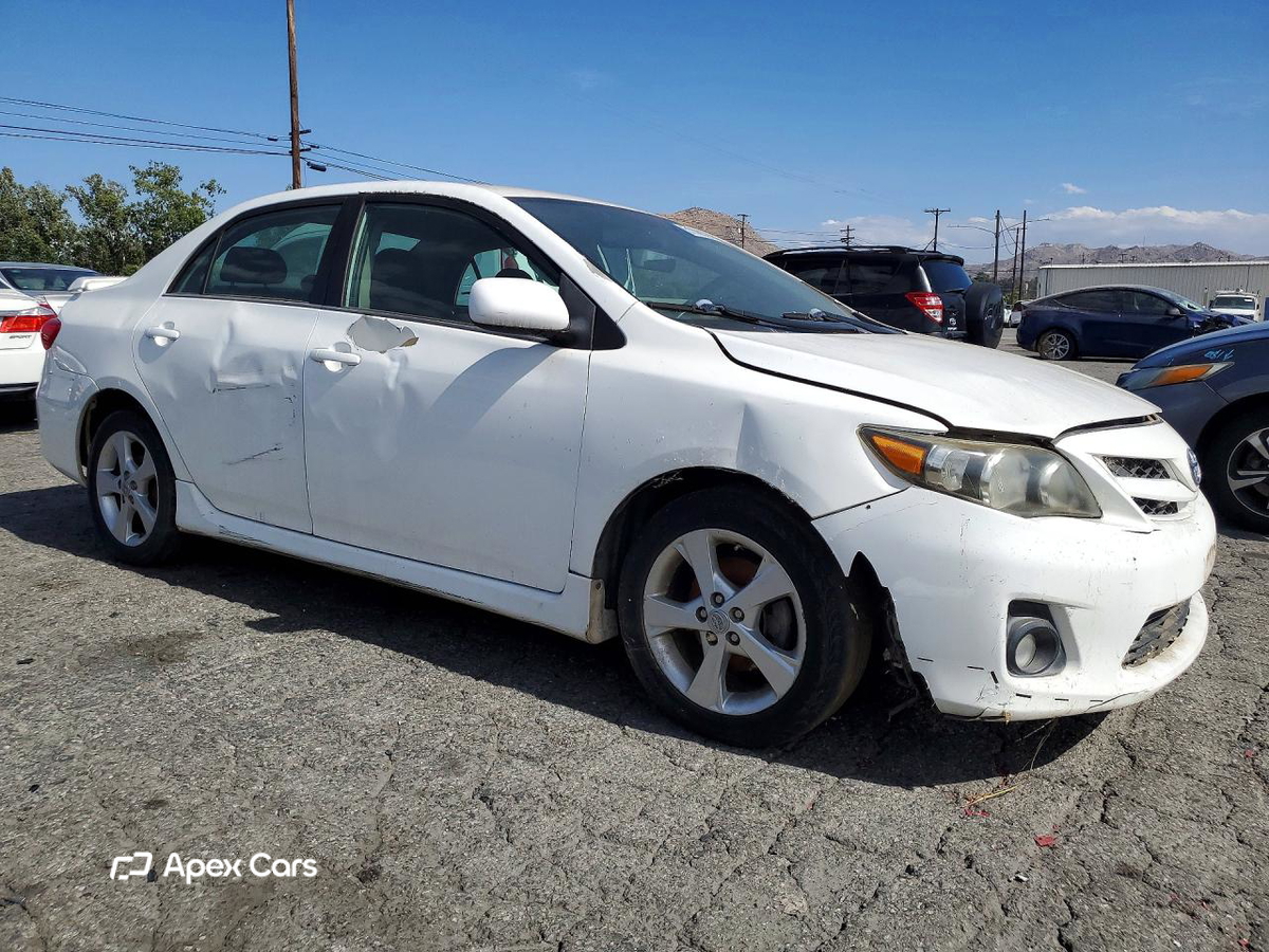 Toyota Corolla 2013